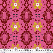 Load image into Gallery viewer, Folk Heart Quilt Pattern