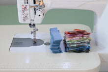 Load image into Gallery viewer, Spools Quilt Pattern