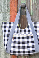Load image into Gallery viewer, Poolside Tote Pattern