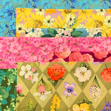 Load image into Gallery viewer, Roses in Pink from Nation of Flowers by Martha Negley for Freespirit, PWMN052.Pink
