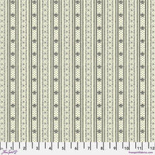 Load image into Gallery viewer, PRE-ORDER, Park Place Quilt Kit by Sew Kind of Wonderful for Freespirit
