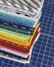 Load image into Gallery viewer, Giucy&#39;s Rainbow Fat Quarter Bundle
