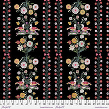 Load image into Gallery viewer, Folk Heart Quilt Pattern
