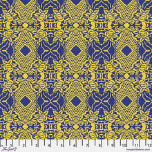 Load image into Gallery viewer, Folk Heart Quilt Pattern
