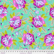 Load image into Gallery viewer, Moon Garden Fat Quarter Bundle
